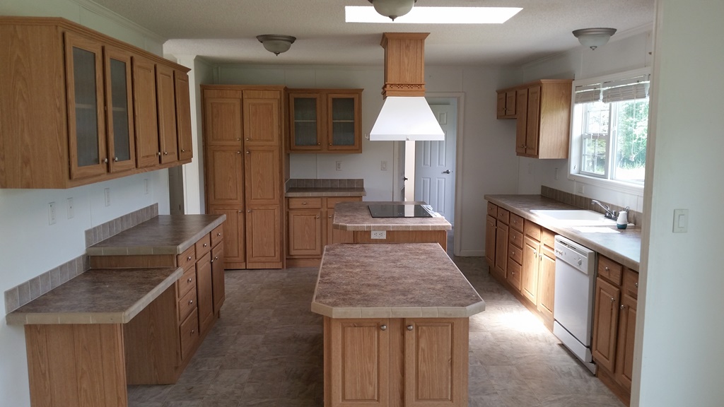 27 Honey Skipper LCandler, NC, 28715Buncombe County