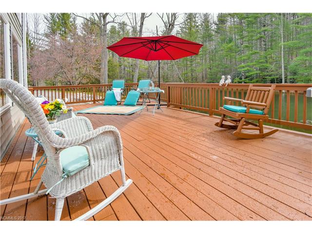 259 Black Oak Cove Road, Candler, NC 28715