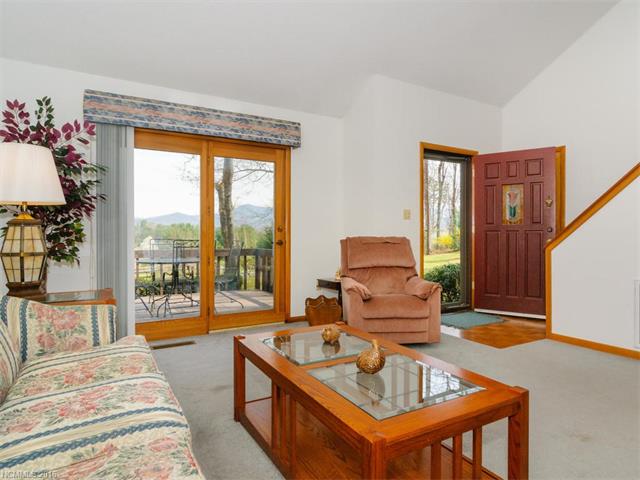14 Oakwood Road, Candler, NC 28715