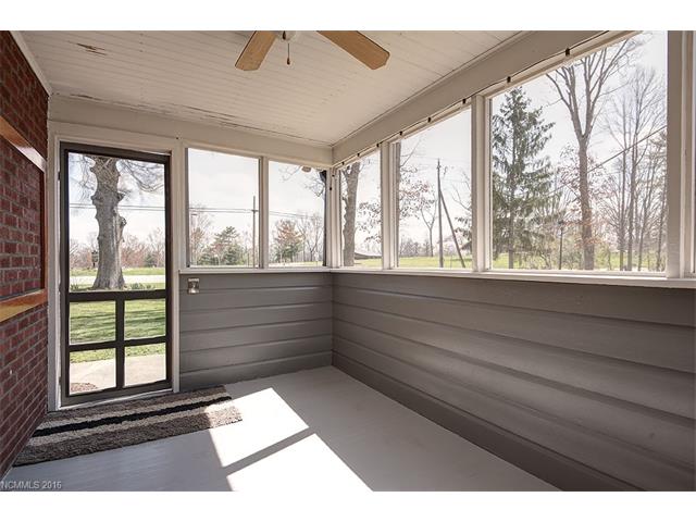 763 Asbury Road, Candler, NC 28715