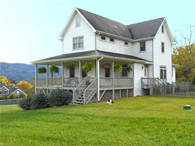 245 McCracken Farm Road, Clyde, NC 28716