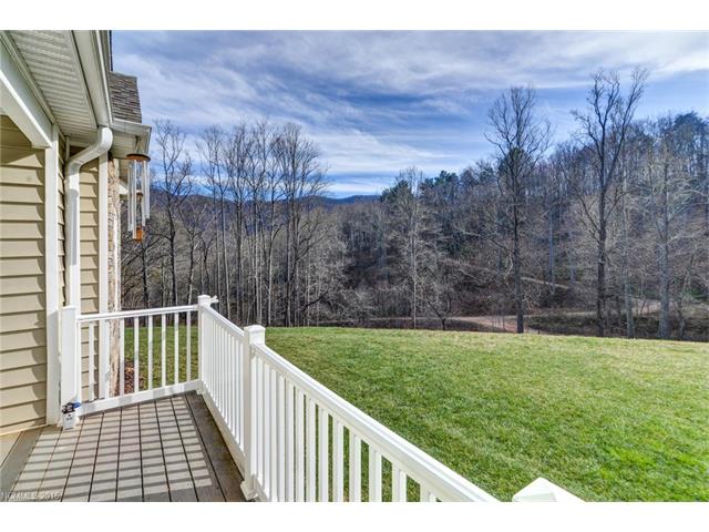 402 Reynolds Drive, Canton, NC 28716