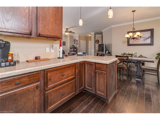 402 Reynolds Drive, Canton, NC 28716