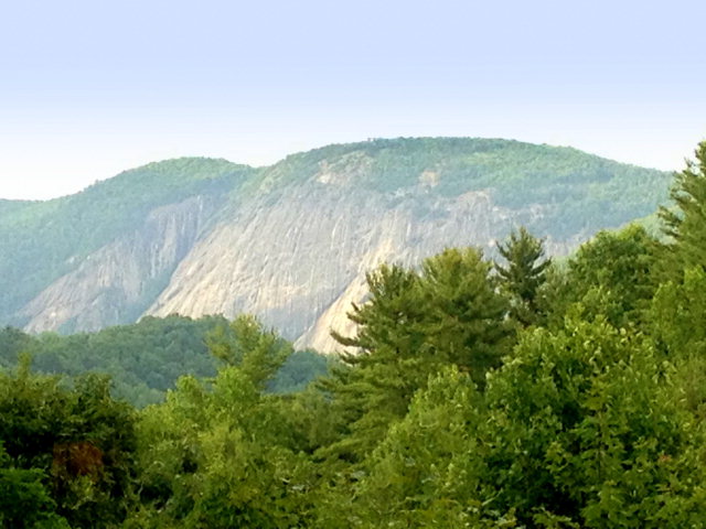 469 West Rochester Drive, Cashiers, NC 28717
