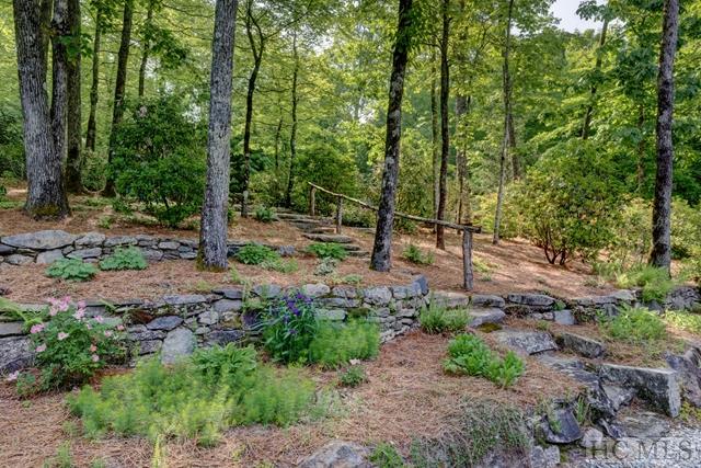 Cashiers, NC 28717