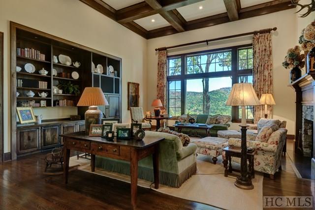 167 Silver Springs Road, Cashiers, NC 28717