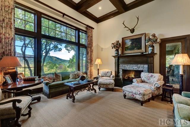 167 Silver Springs Road, Cashiers, NC 28717