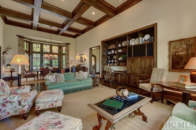 167 Silver Springs Road, Cashiers, NC 28717