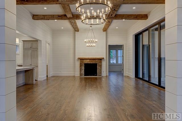 842 North High Mountain Drive, Cashiers, NC 28717