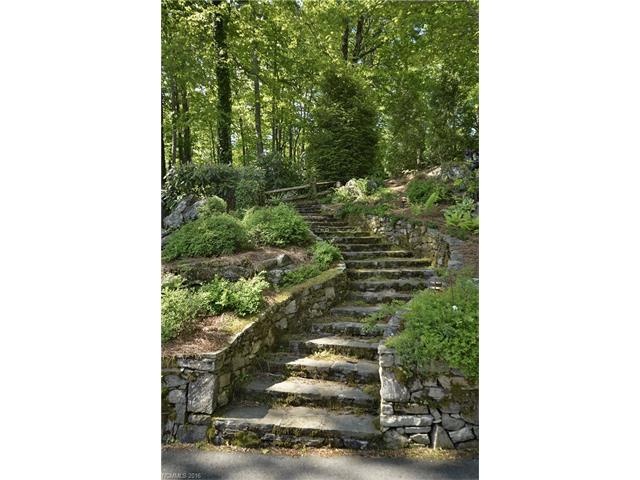 49 Craggy Creek Point, Cashiers, NC 28717