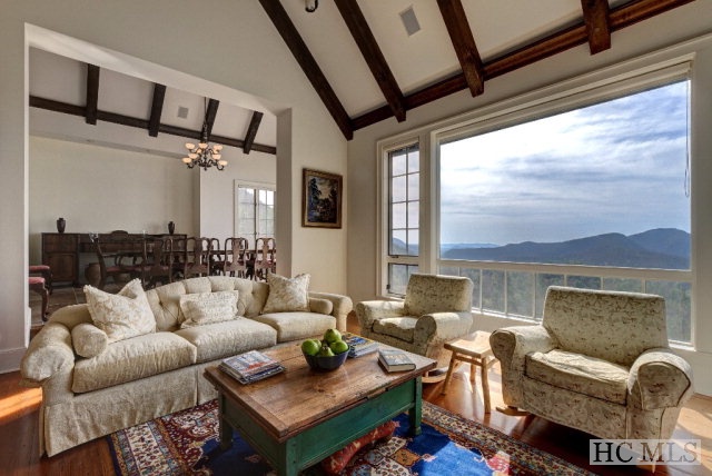 490 Kerry Hill Road, Cashiers, NC 28717