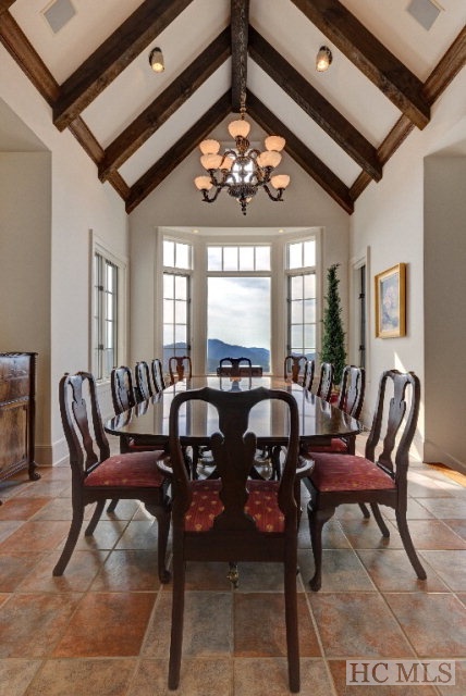 490 Kerry Hill Road, Cashiers, NC 28717