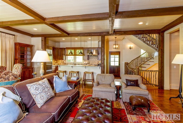 142 Flat Rock Drive, Cashiers, NC 28717