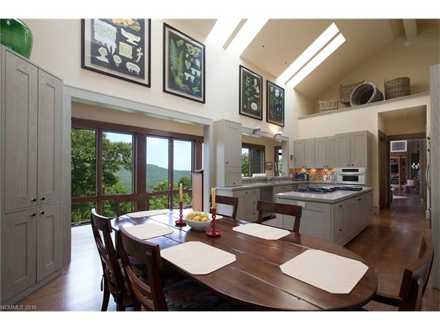 429 Sassafras Trail, Cashiers, NC 28717