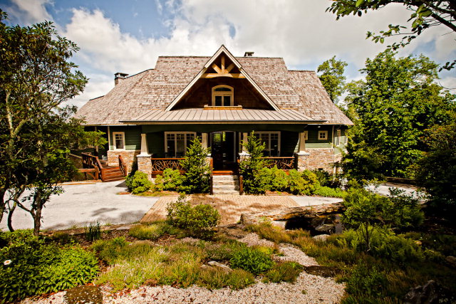 1298 Links Drive, Cashiers, NC 28717