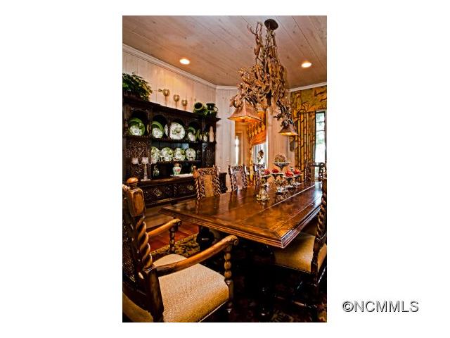 1298 Links Drive, Cashiers, NC 28717