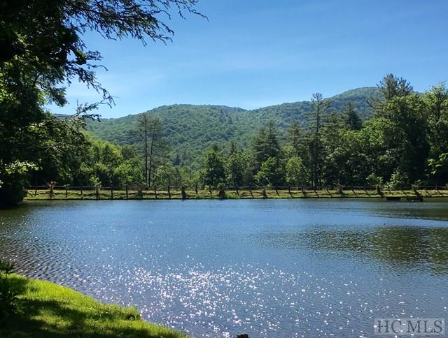 750 Silver Springs Road, Cashiers, NC 28717