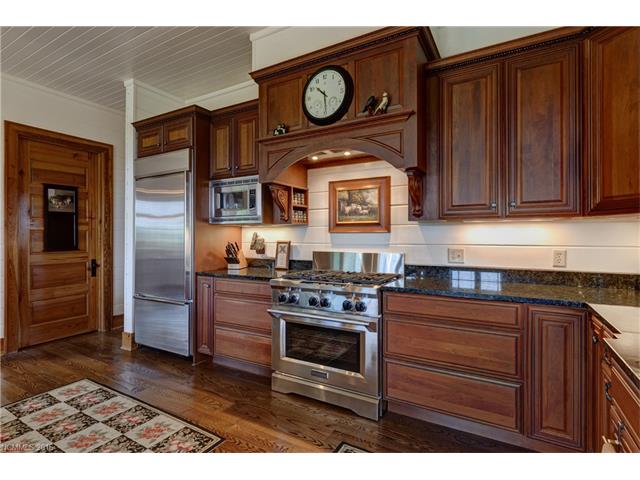 1693 Chimney Top Trail, Cashiers, NC 28717