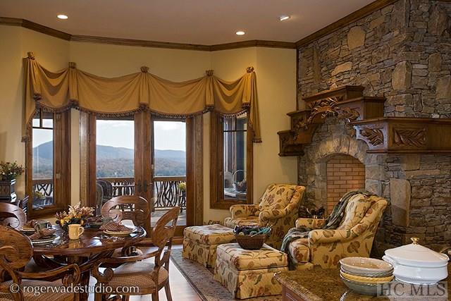 72 Craftsman Way, Cashiers, NC 28717