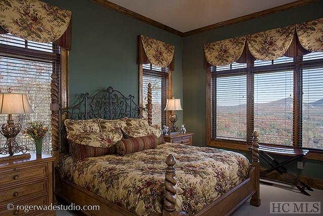 72 Craftsman Way, Cashiers, NC 28717