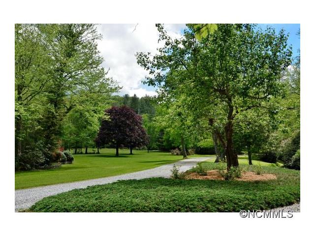 2502 Norton Road, Cashiers, NC 28717