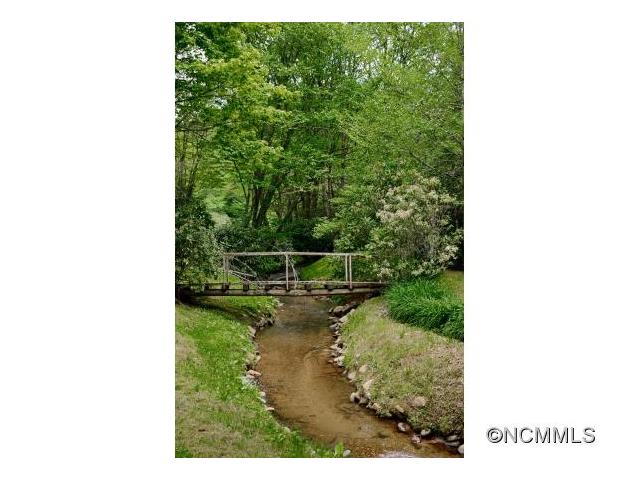 2502 Norton Road, Cashiers, NC 28717
