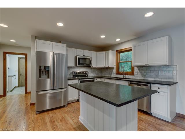 39 Craggy Creek Point, Cashiers, NC 28717