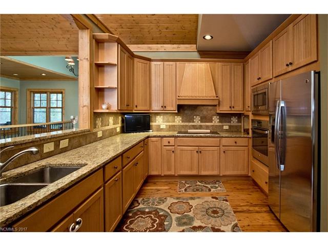 53 Wild Iris Trail, Cashiers, NC 28717