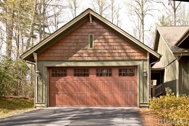 53 Wild Iris Trail, Cashiers, NC 28717