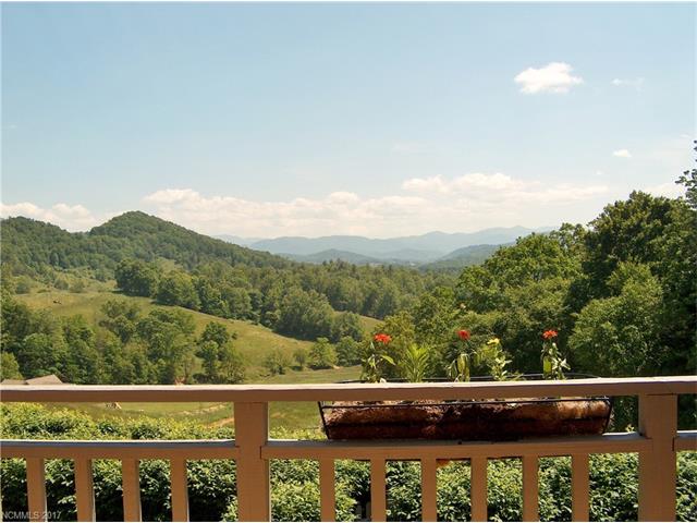 459 Rockcliffe Lane, Clyde, NC 28721