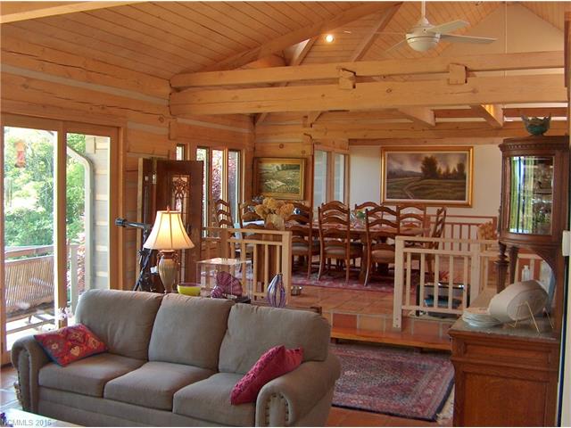 459 Rockcliffe Lane, Clyde, NC 28721