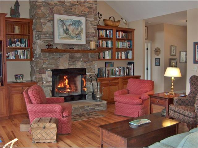 3483 Liner Creek Road, Clyde, NC 28721