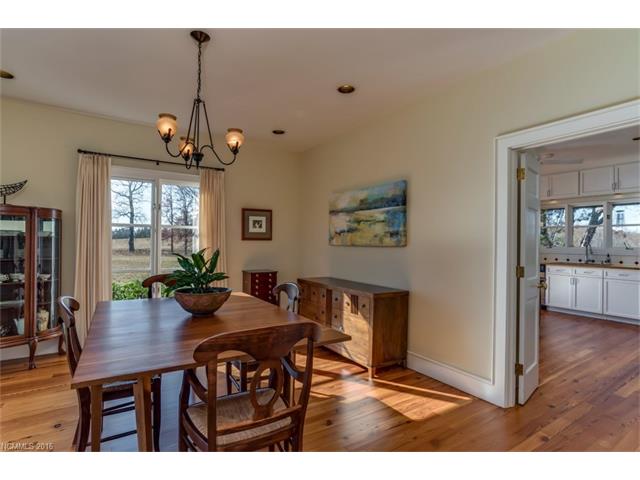 350 S Phillips Road, Columbus, NC 28722