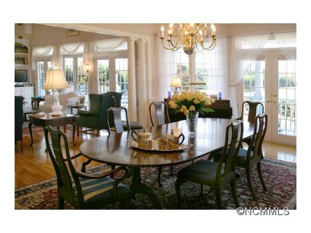 3050 Collinsville Road, Columbus, NC 28722