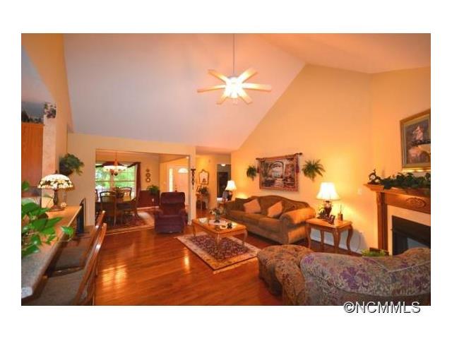 400 Dublin Lane, Columbus, NC 28722