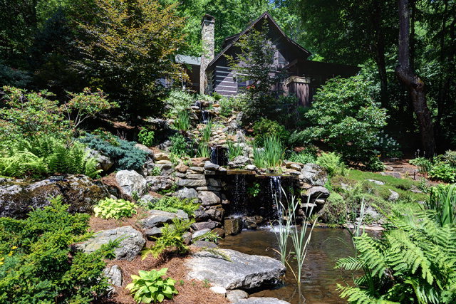 6583 North Norton Road, Cullowhee, NC 28723