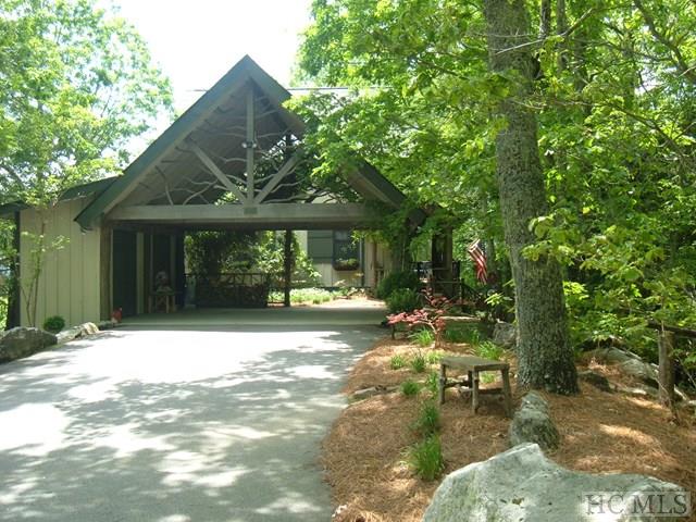 1238 Bright Mountain Road, Cullowhee, NC 28723