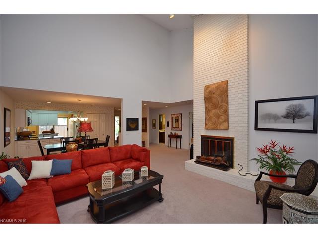 17 E Molan Drive, Etowah, NC 28729