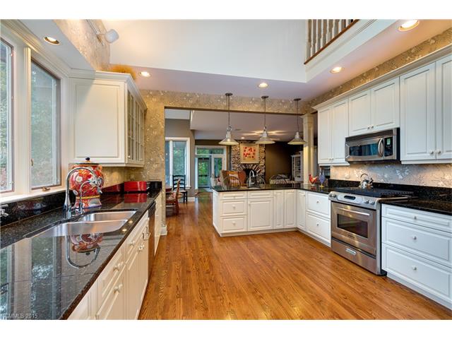 488 Lambeth Walk, Fairview, NC 28730
