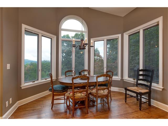 488 Lambeth Walk, Fairview, NC 28730