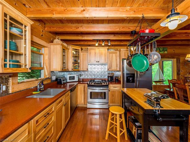 76 Sparkling Springs Road, Fairview, NC 28730