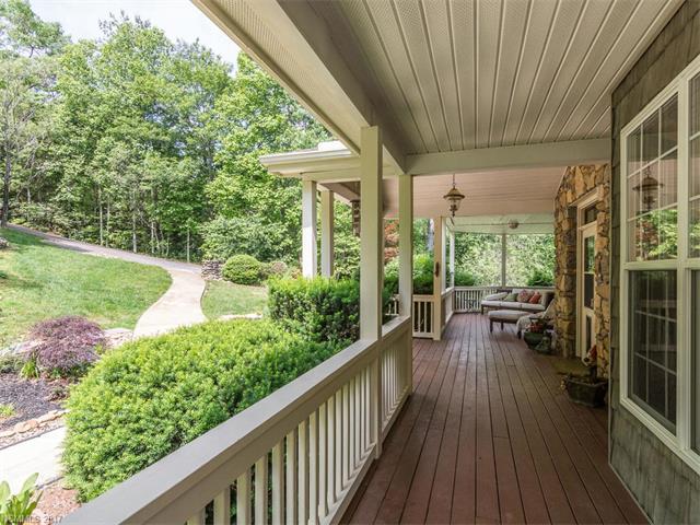 16 Windsong Drive, Fairview, NC 28730