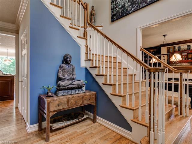 16 Windsong Drive, Fairview, NC 28730