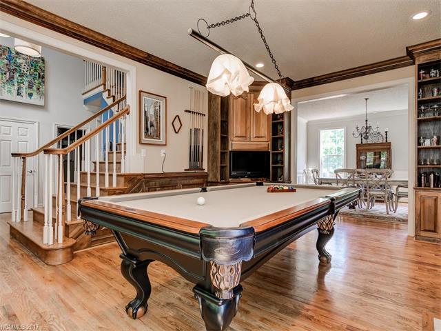 16 Windsong Drive, Fairview, NC 28730