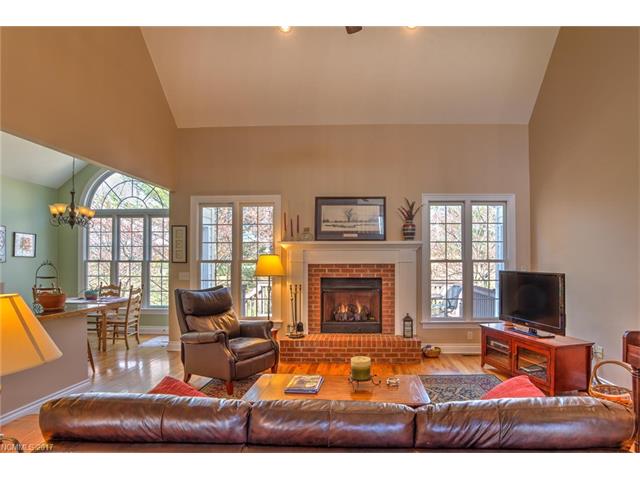 20 Tuscany Lane, Fletcher, NC 28732