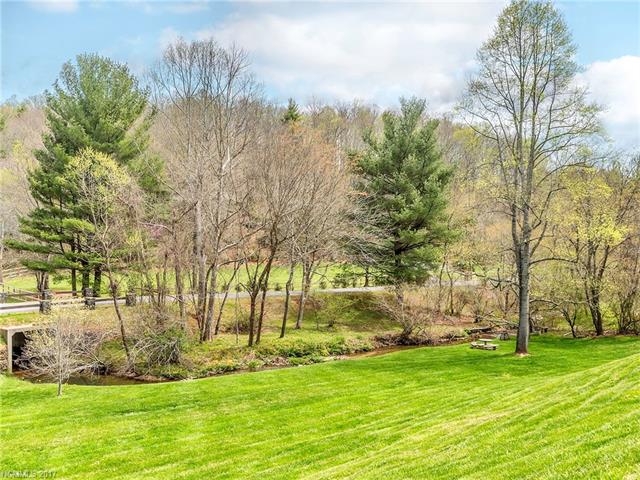 11 White Oak Drive, Fletcher, NC 28732