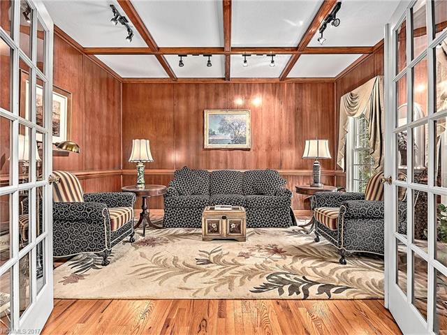 11 White Oak Drive, Fletcher, NC 28732