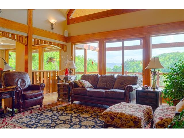 1209 Bradley Creek, Franklin, NC 28734