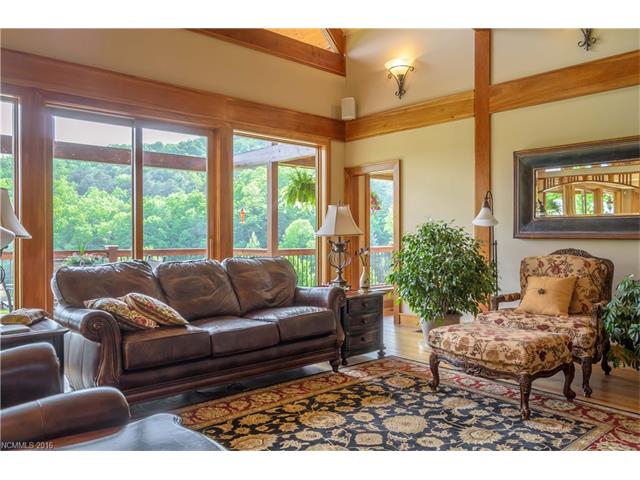 1209 Bradley Creek, Franklin, NC 28734