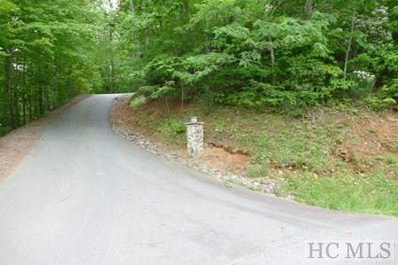 669 Lakeside Circle, Franklin, NC 28734